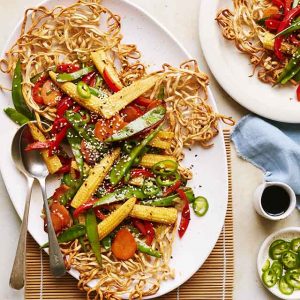 Crispy Noodles with Stor Fried Vegetables